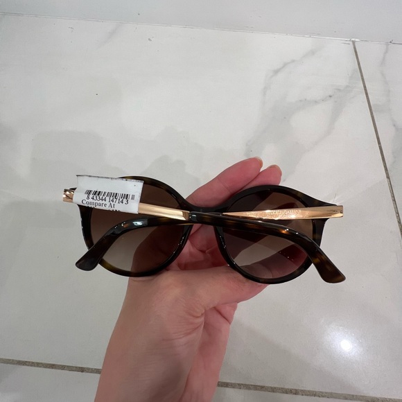 Dolce & Gabbana Sunglasses - Picture 3 of 6